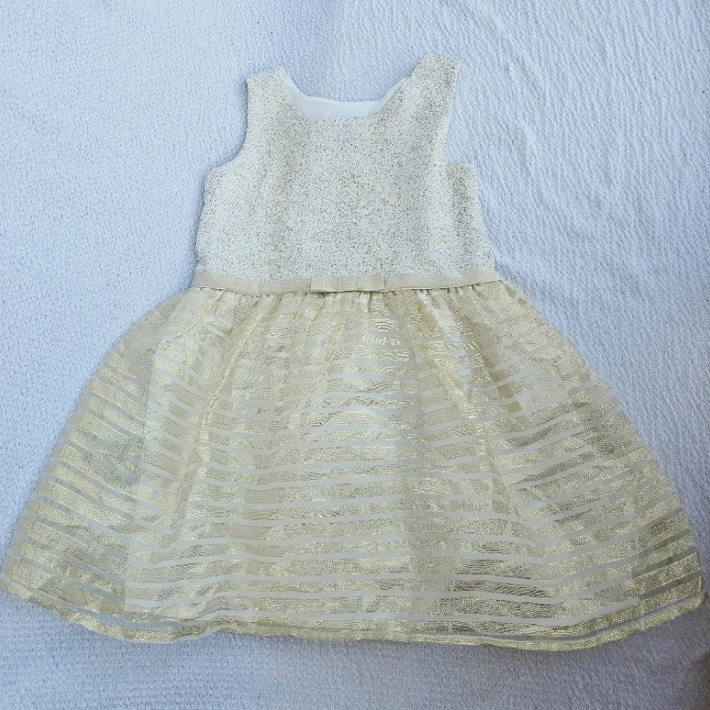 The Children's Place Gold and cream colored sleeveless dress girls size 5
